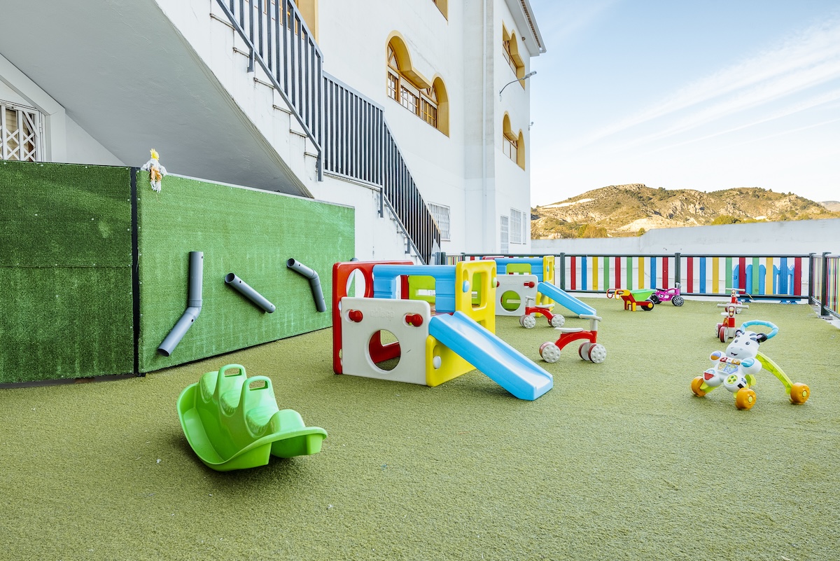 Zona de juegos 1 y 2 años